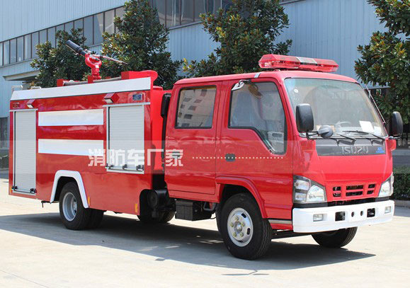 4噸五十鈴600P泡沫消防車價格4