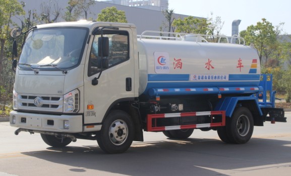 福田康瑞6噸灑水車高清圖片 福田康瑞6噸灑水車高清圖片