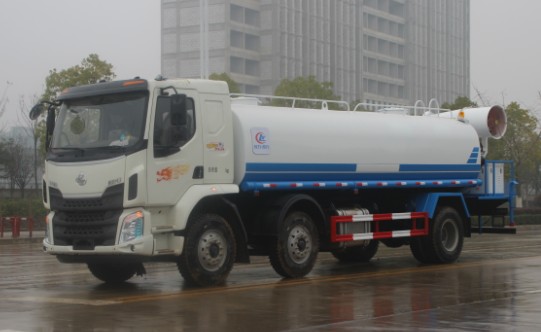 東風柳汽小三軸18噸灑水車高清圖片 東風柳汽小三軸18噸灑水車高清圖片