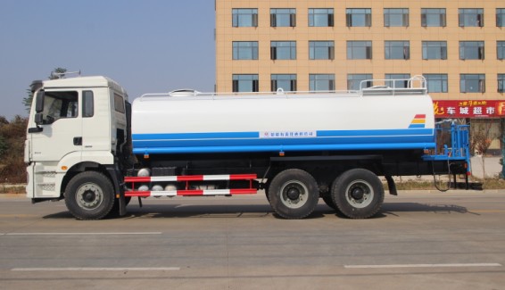 陜汽德龍新M3000后雙橋20噸灑水車高清圖片 陜汽德龍新M3000后雙橋20噸灑水車高清圖片