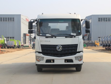 東風專用底盤(D3L駕駛室)12方灑水車高清圖片 東風專用底盤(D3L駕駛室)12方灑水車高清圖片