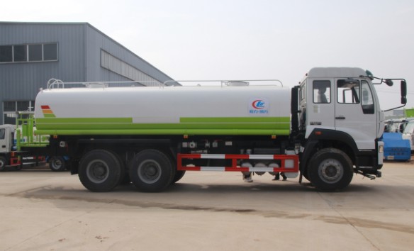 ����˹̫�����݆18����ˮ܇����DƬ