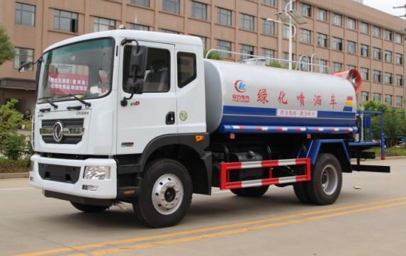 東風(fēng)多利卡D9灑水車帶霧炮(圓罐)高清圖片 東風(fēng)多利卡D9灑水車帶霧炮(圓罐)高清圖片
