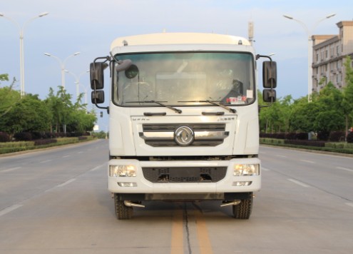 東風(fēng)多利卡D9方罐抑塵車高清圖片 東風(fēng)多利卡D9方罐抑塵車高清圖片