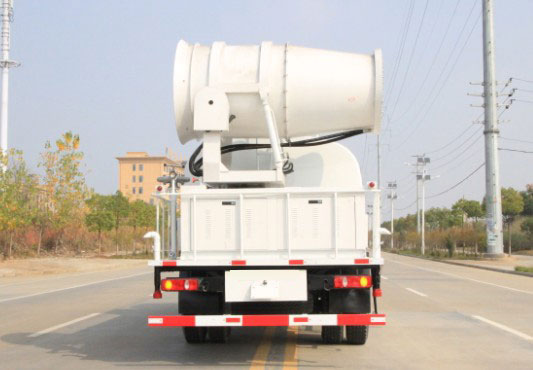 東風御虎抑塵車高清圖片 東風御虎抑塵車高清圖片