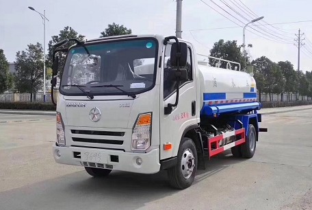 ���\5��С�S�ƞ�ˮ܇�DƬ