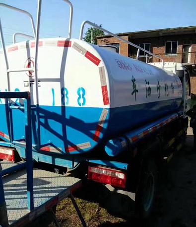 二手5方灑水車帶戶低價出售3