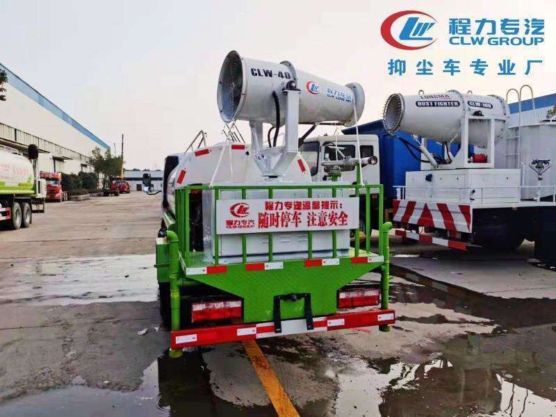 衛(wèi)生防疫消毒車圖片 衛(wèi)生防疫消毒車圖片