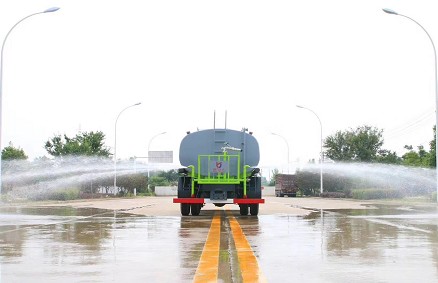 ��(gu��)��12���|�L(f��ng)�A��KL5��ˮ܇�DƬ