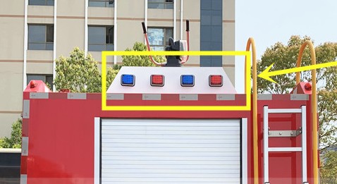 紅藍爆閃燈(民用消防車使用) 紅藍爆閃燈(民用消防車使用)