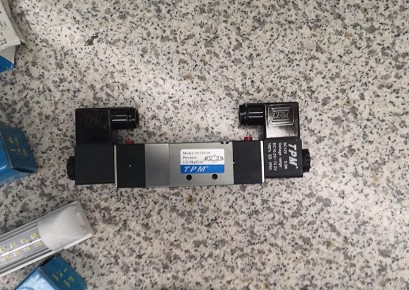 ����܇늴��y