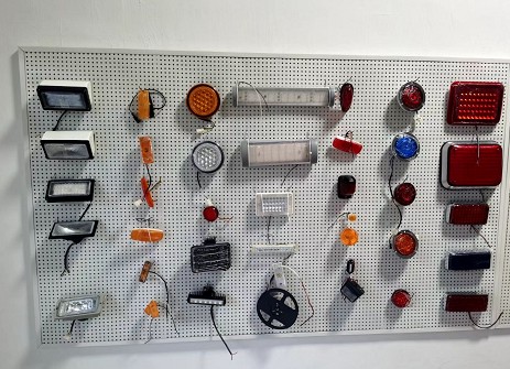 消防車各種邊燈圖片 消防車各種邊燈圖片