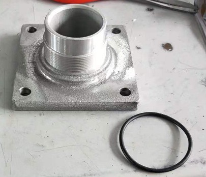 �Ϻ�����������4�׷����m