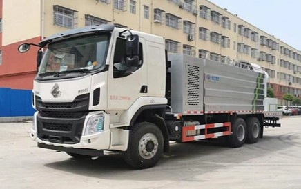 國六18方東風柳汽乘龍H5后雙橋抑塵車 國六18方東風柳汽乘龍H5后雙橋抑塵車