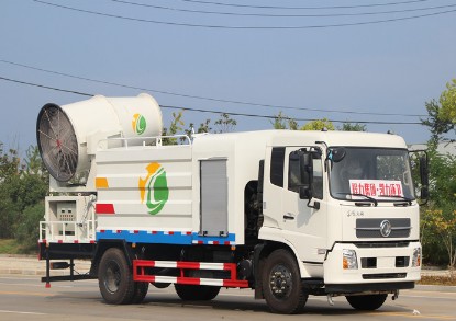 灑水車霧炮機(jī)圖片 灑水車霧炮機(jī)圖片