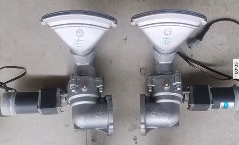 灑水車(chē)電動(dòng)萬(wàn)向鴨嘴圖片 灑水車(chē)電動(dòng)萬(wàn)向鴨嘴圖片