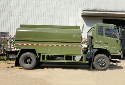 國(guó)六東風(fēng)天錦四驅(qū)消防灑水車 國(guó)六東風(fēng)天錦四驅(qū)消防灑水車