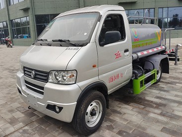 �����|�L(f��ng)С������ˮ܇