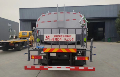 25�����������M3000��ˮ܇