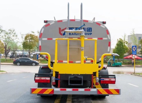 東風(fēng)福瑞卡11.3方灑水車 東風(fēng)福瑞卡11.3方灑水車