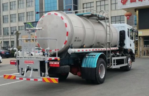 ���P䓞�ˮ܇�DƬ